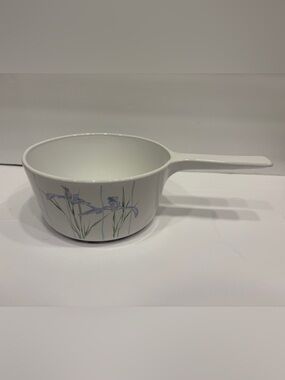 Vintage CorningWare Shadow Iris 1.5L Saucepan